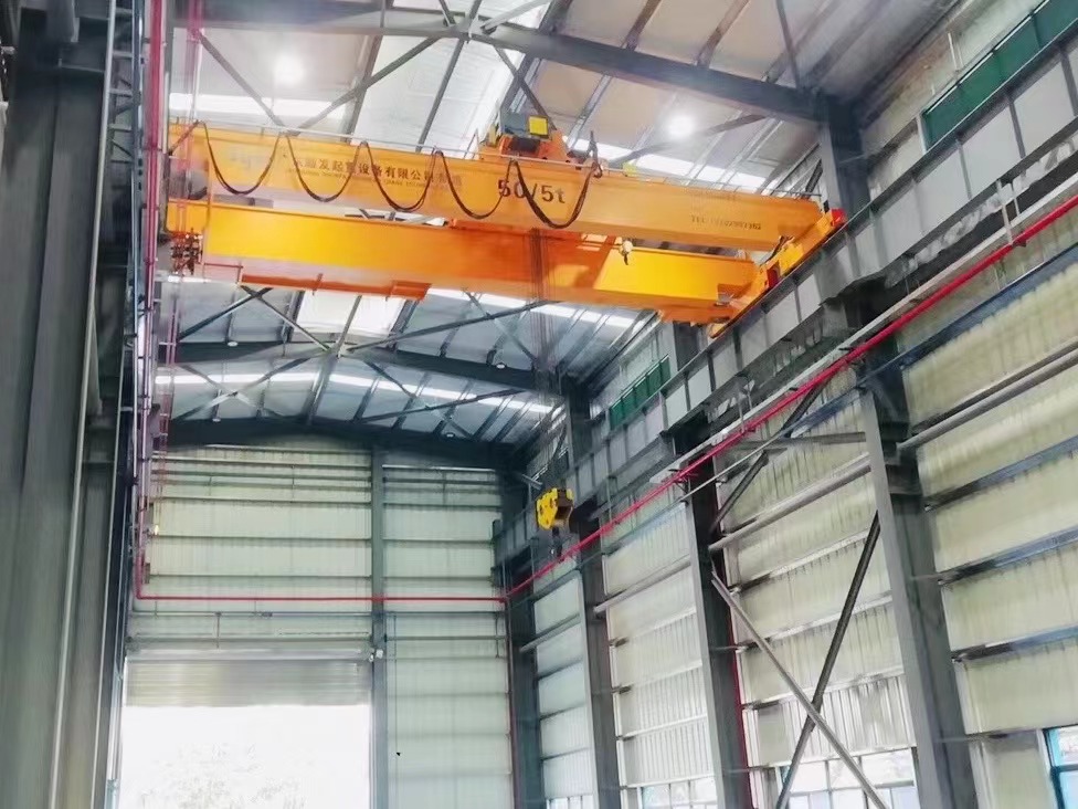 橋式起重機(jī).jpg 橋式起重機(jī)
